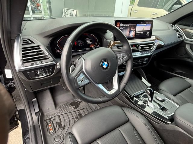 Used 2024 BMW X4 xDrive30i AWD/4WD image 10