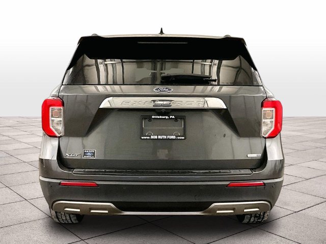 Certified 2020 Ford Explorer XLT w/ Equipment Group 202A AWD/4WD image 4