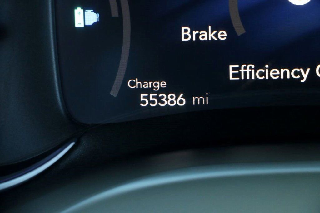 Used 2024 Chrysler Pacifica Select image 15