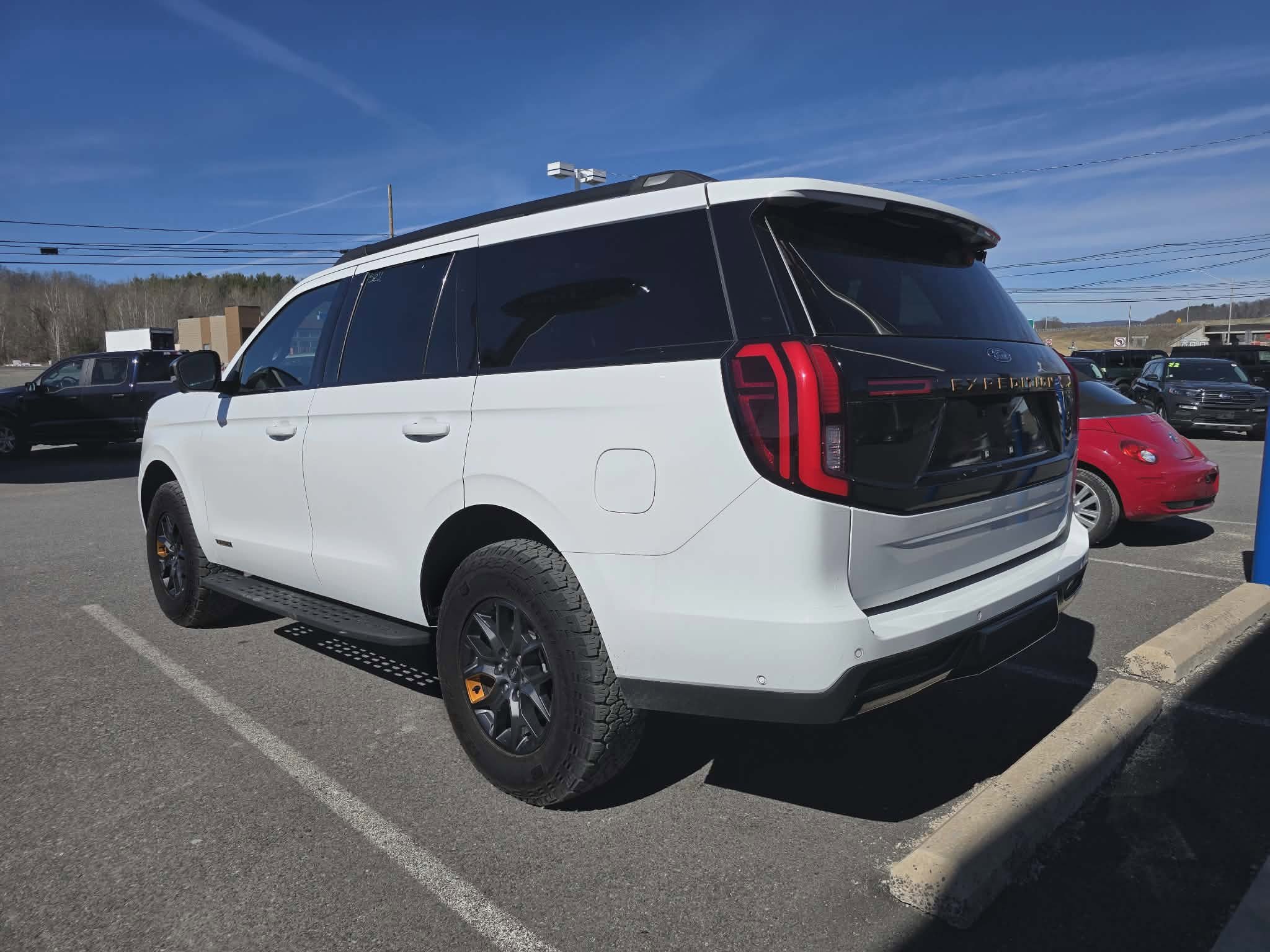 Certified 2025 Ford Expedition Tremor AWD/4WD image 6