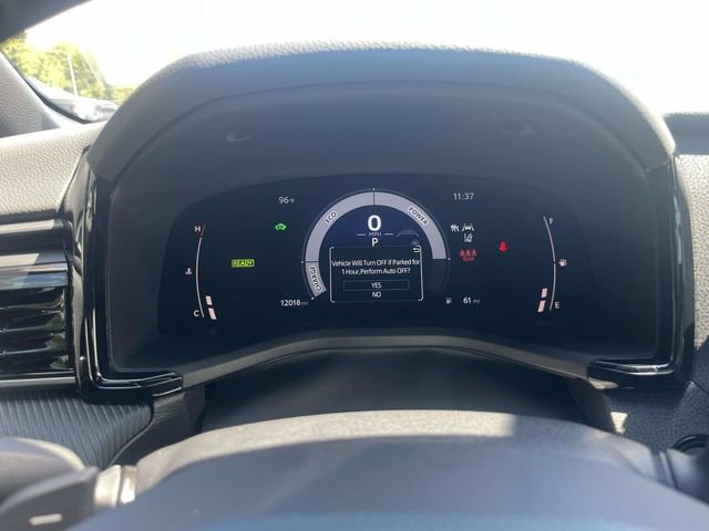 Used 2026 Toyota Camry Hybrid w/ Convenience Package FWD image 25