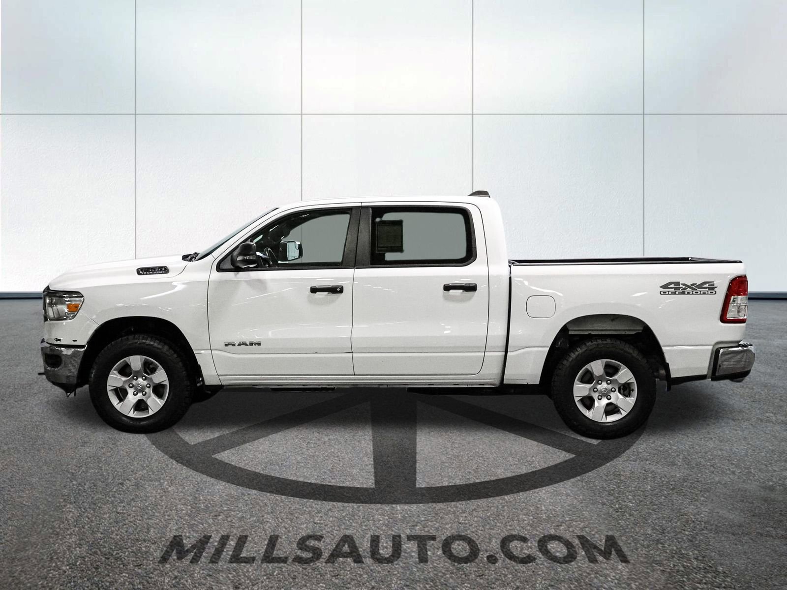 Used 2023 RAM 1500 Big Horn image 9