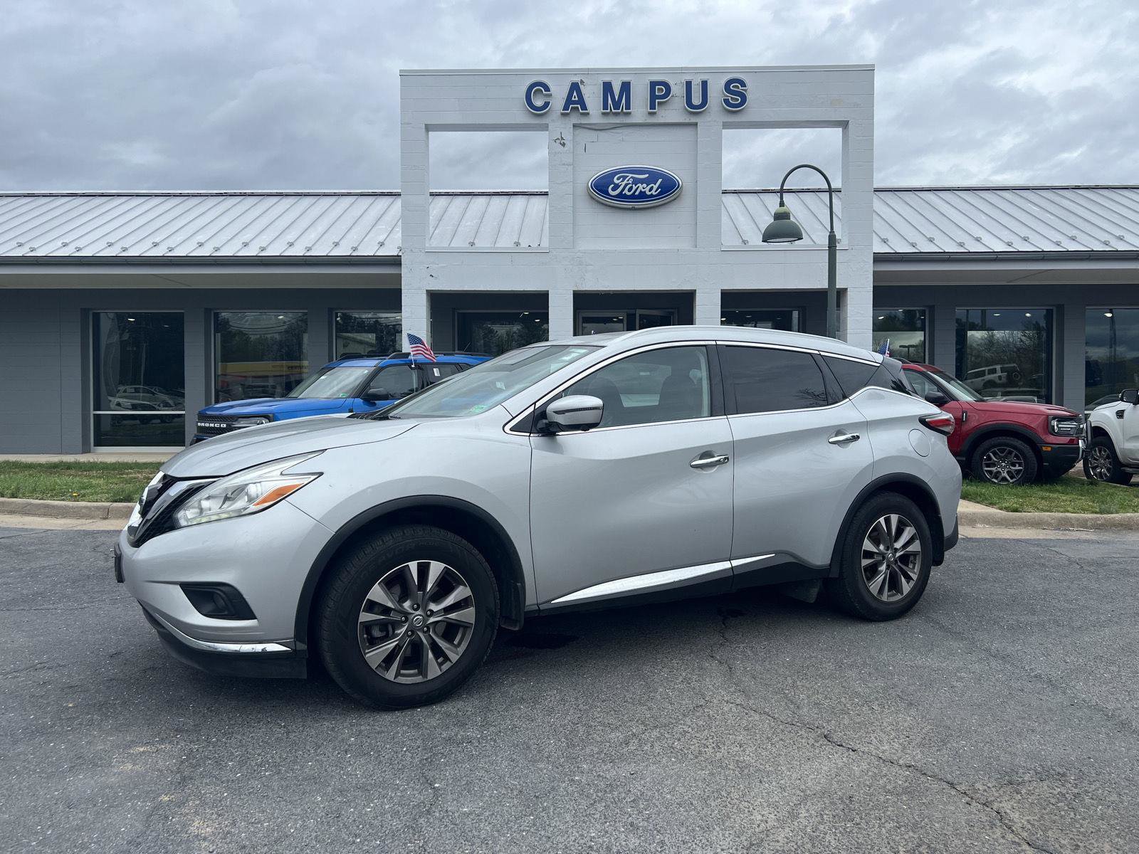 Used 2017 Nissan Murano SL w/ SL Technology Package image 2