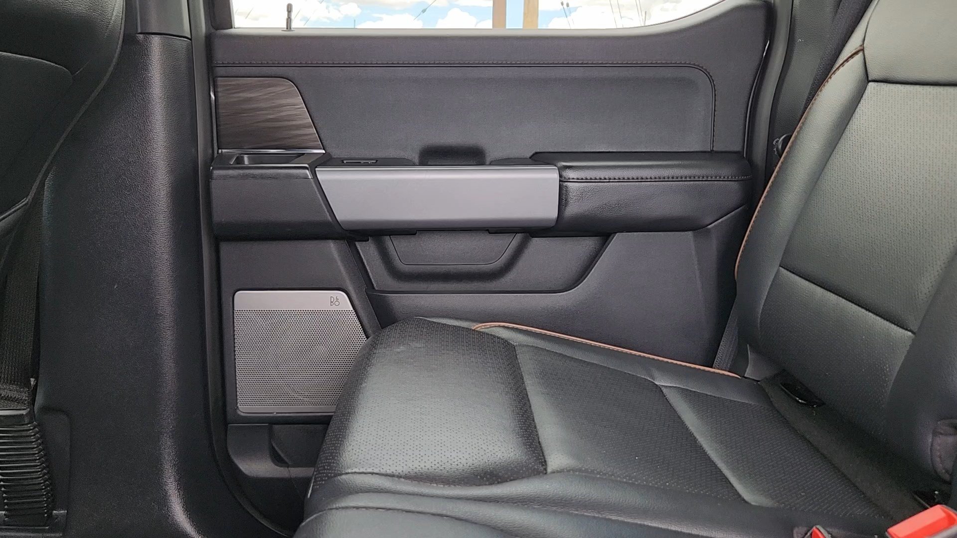 Certified 2025 Ford F150 Lariat AWD/4WD image 16