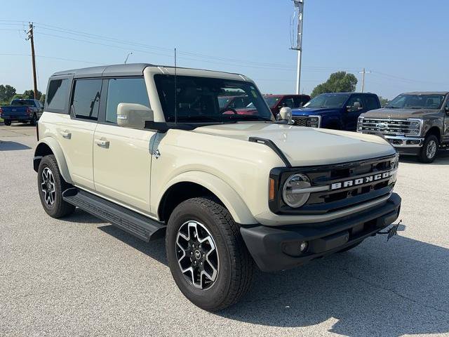 Certified 2025 Ford Bronco Outer Banks AWD/4WD image 8