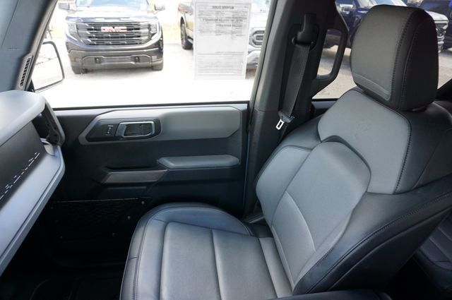 Certified 2023 Ford Bronco Everglades image 32