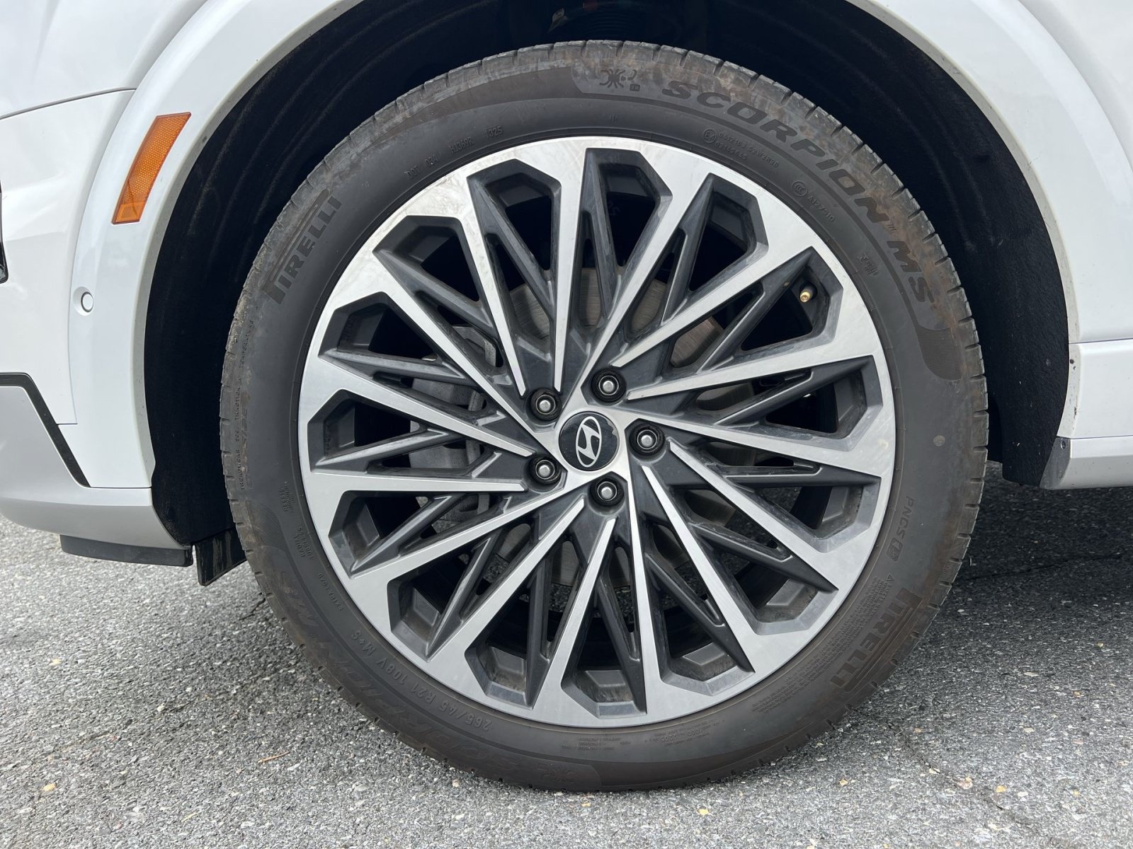 Used 2026 Hyundai Palisade Calligraphy AWD/4WD image 12
