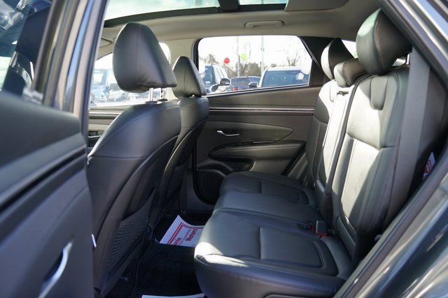 Used 2022 Hyundai Tucson Limited image 8