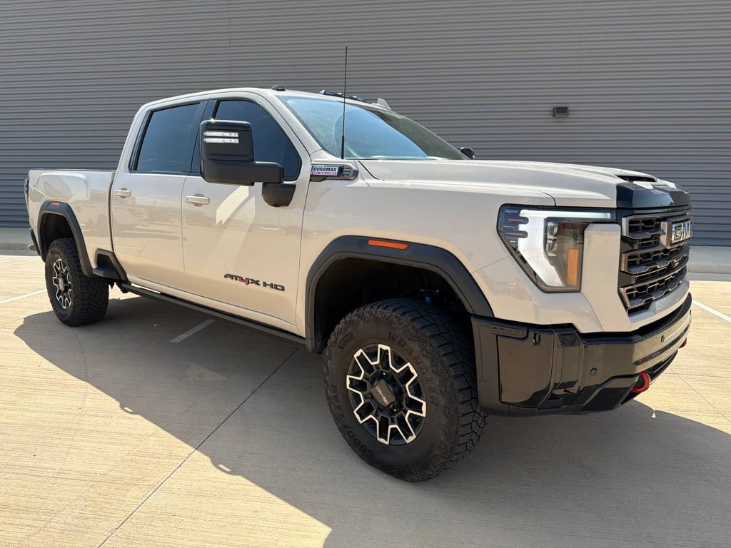 Used 2026 GMC Sierra 2500 AT4X w/ LPO, Black Badging Package