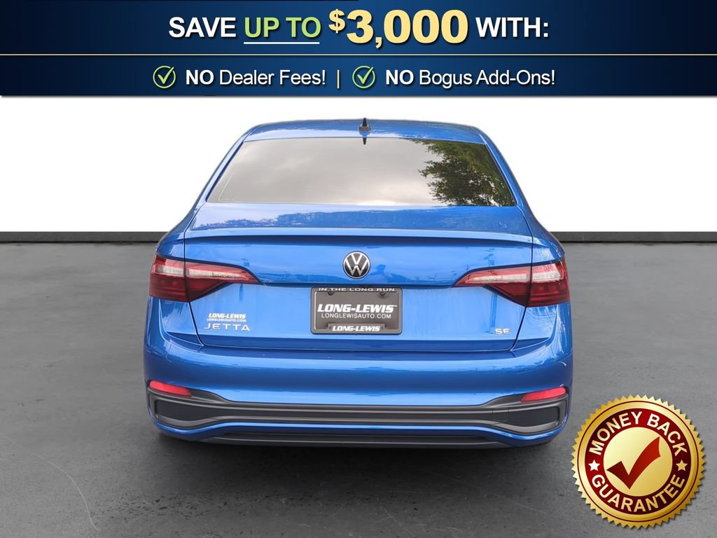 Used 2024 Volkswagen Jetta SE FWD image 5
