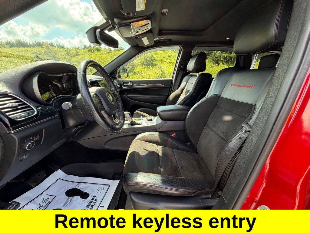 Used 2020 Jeep Grand Cherokee Trailhawk AWD/4WD image 16