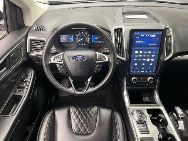 Certified 2024 Ford Edge Titanium AWD/4WD image 13