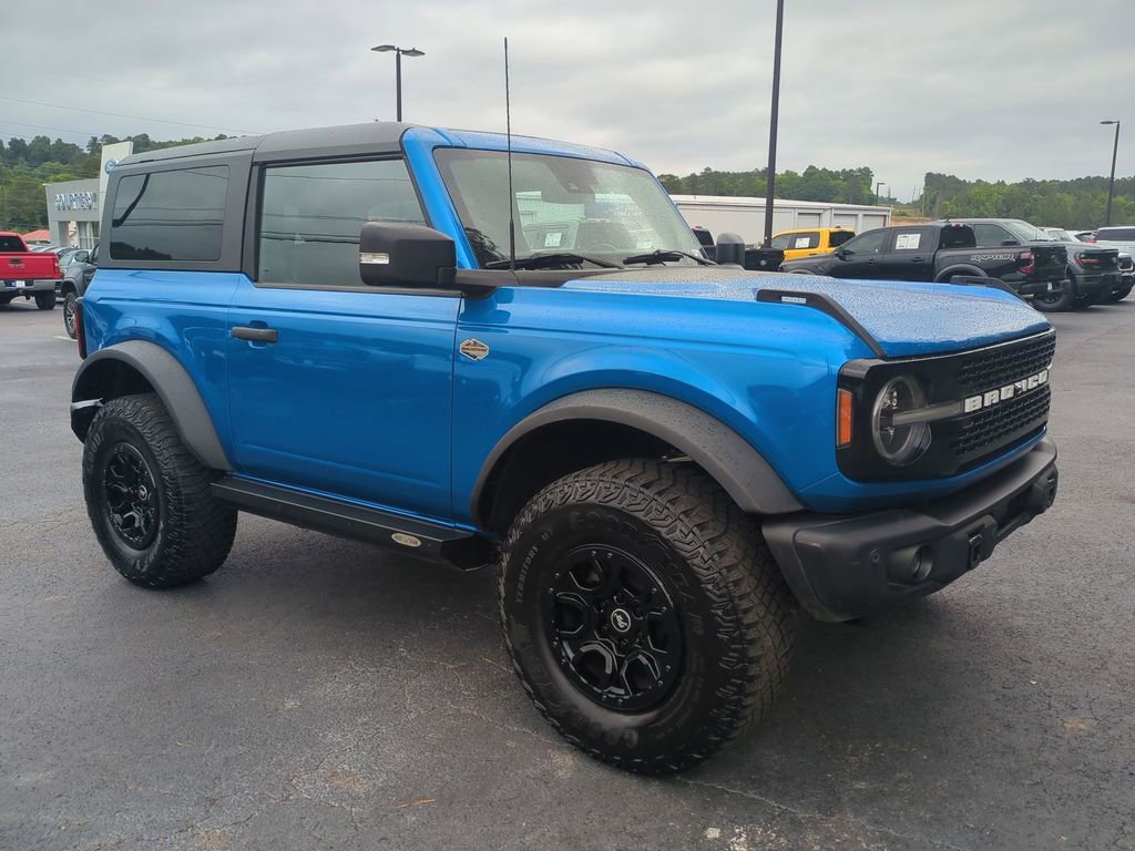 Certified 2023 Ford Bronco Wildtrak AWD/4WD image 2