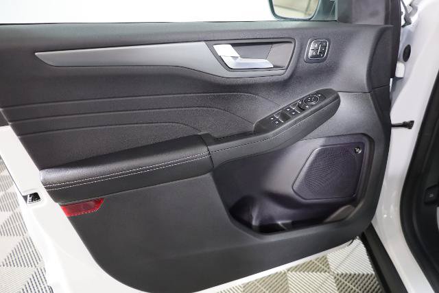 Certified 2023 Ford Escape Active AWD/4WD image 28