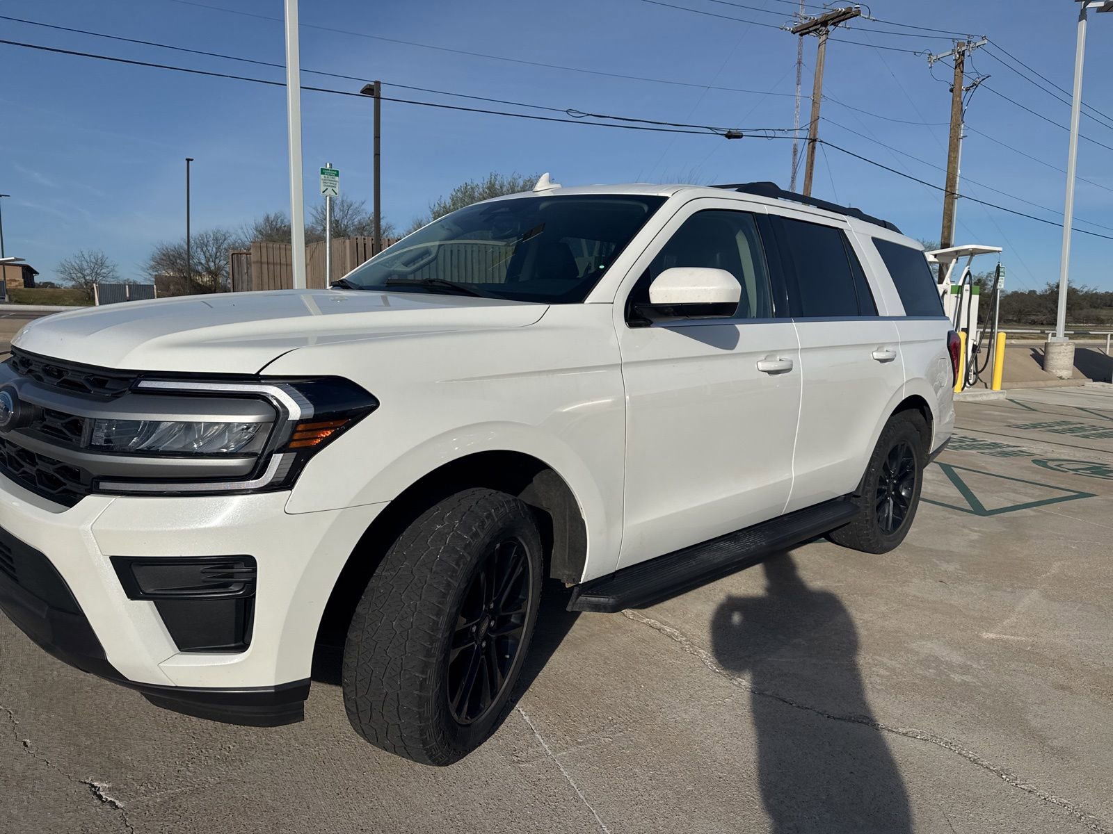 Certified 2024 Ford Expedition XLT image 7