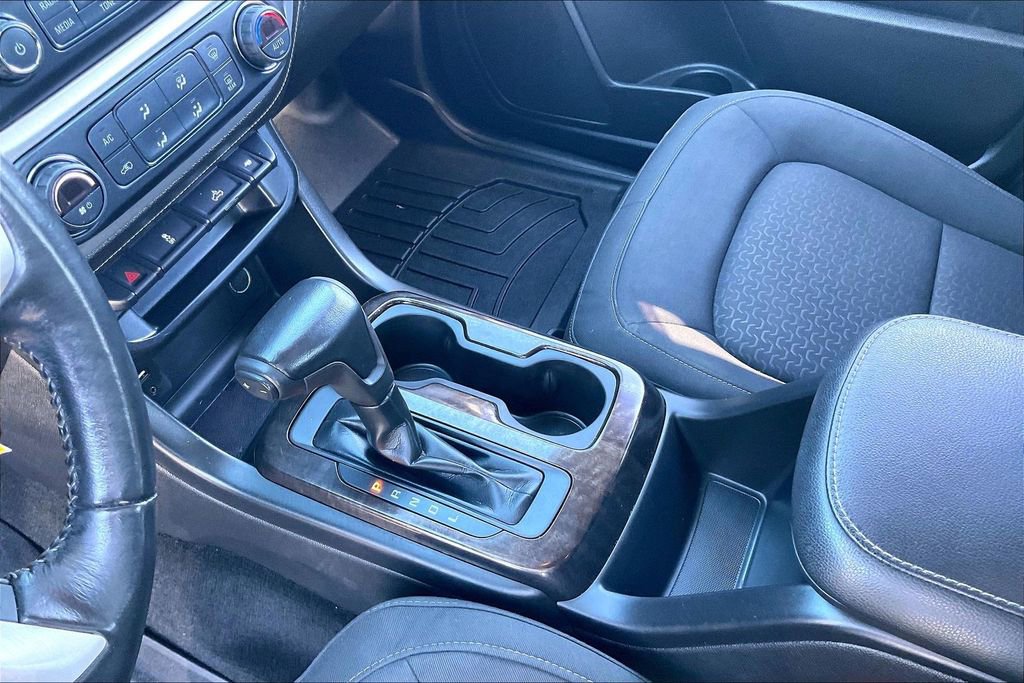 Used 2017 GMC Canyon SLE w/ SLE Convenience Package image 16