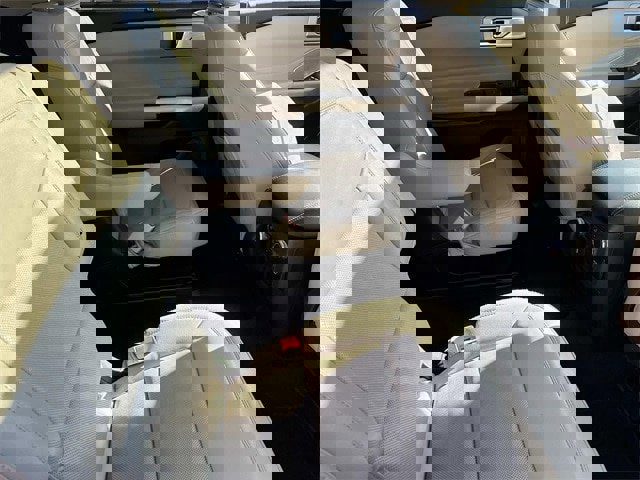 Certified 2022 Ford Explorer Limited w/ Limited Technology Package image 23