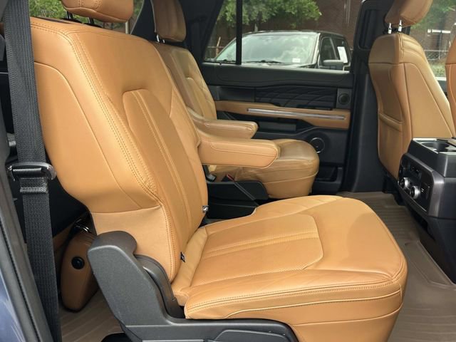 Certified 2022 Ford Expedition Max Platinum RWD image 28