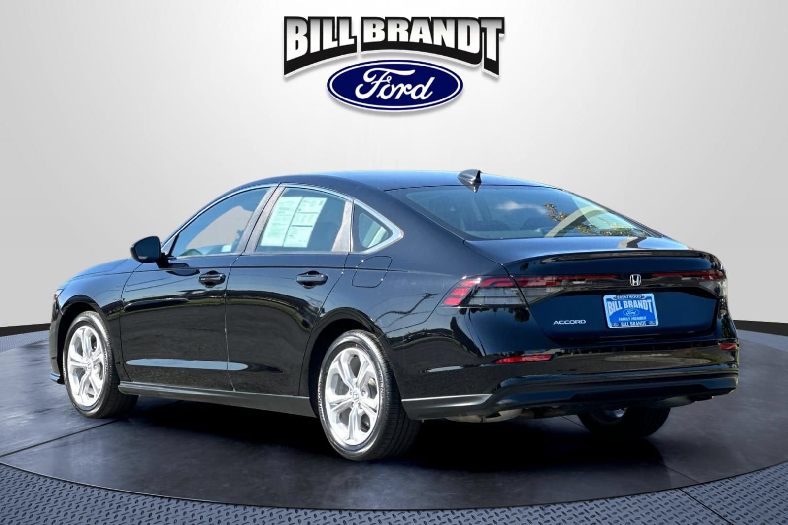 Used 2023 Honda Accord LX image 5