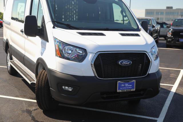 Certified 2025 Ford Transit 250 Low Roof w/ Exterior Upgrade Package RWD image 4