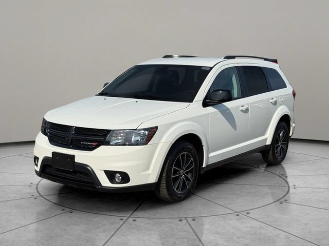 Used 2019 Dodge Journey SE w/ Connectivity Group FWD image 3