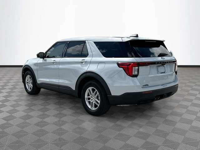 Certified 2026 Ford Explorer Active RWD image 7