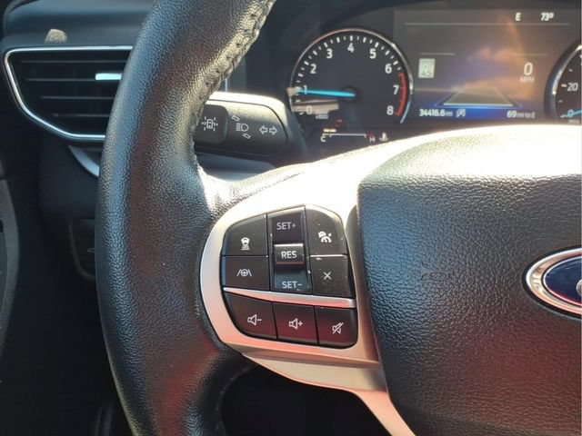 Certified 2022 Ford Explorer XLT w/ Equipment Group 202A AWD/4WD image 20
