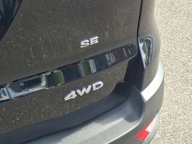 Certified 2022 Ford EcoSport SE w/ SE Convenience Package AWD/4WD image 30