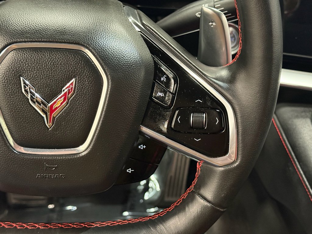Used 2022 Chevrolet Corvette Stingray Coupe w/ Z51 Performance Package image 12