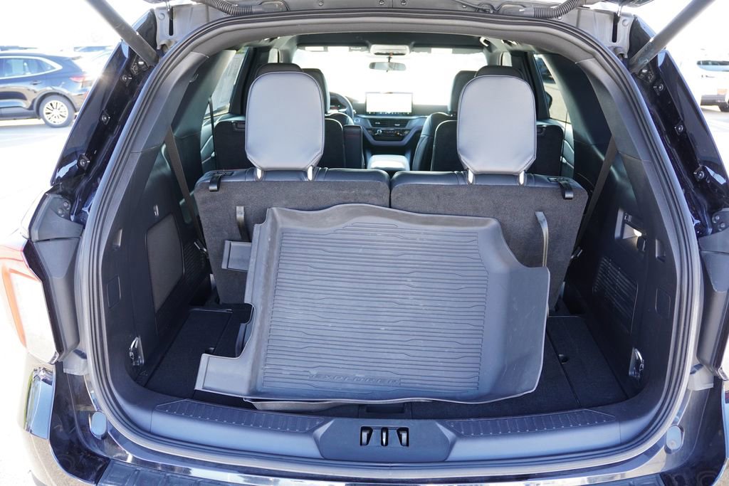Certified 2025 Ford Explorer ST-Line AWD/4WD image 22