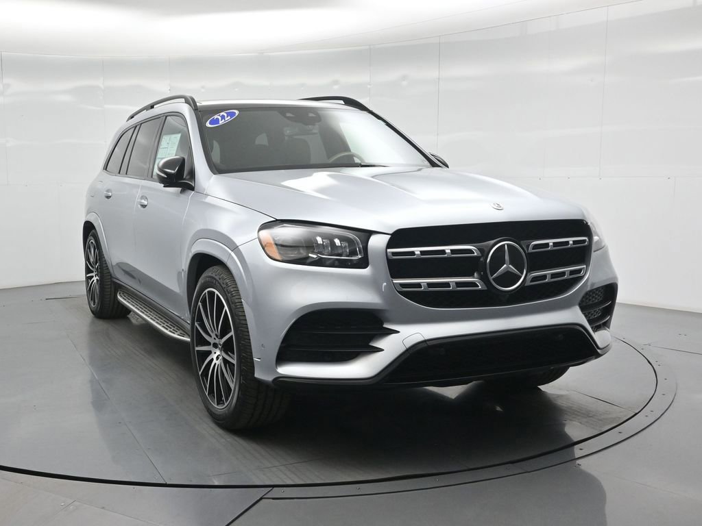 Used 2022 Mercedes-Benz GLS 450 4MATIC image 2