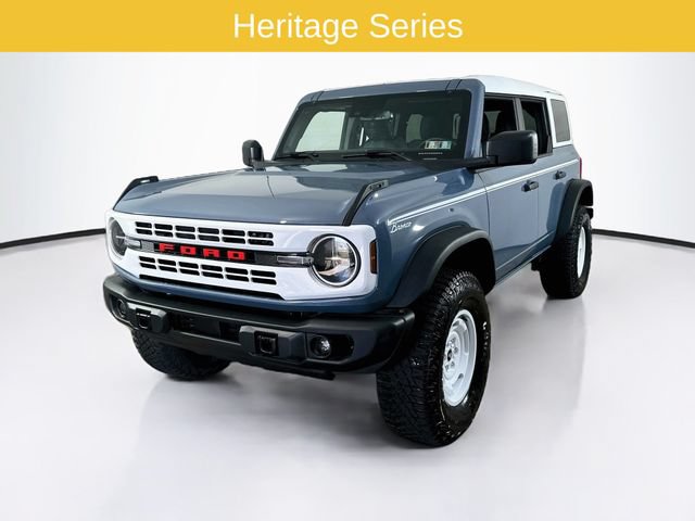 Certified 2023 Ford Bronco Heritage Edition AWD/4WD image 3