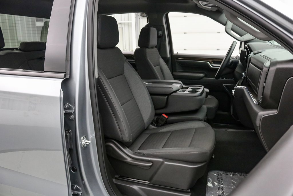 Used 2025 GMC Sierra 1500 Elevation image 21