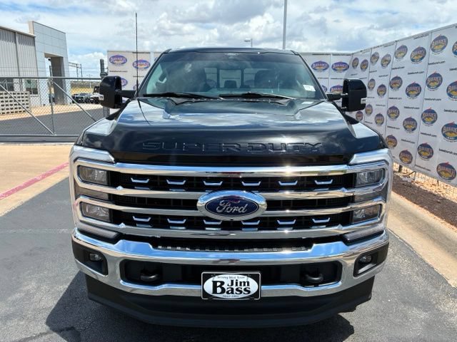 Certified 2024 Ford F250 Lariat w/ FX4 Off-Road Package AWD/4WD image 3