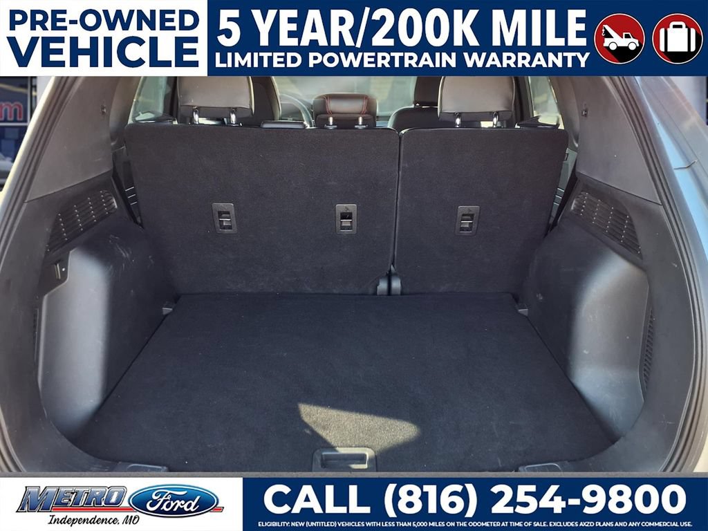 Certified 2023 Ford Escape ST-Line w/ Tech Pack #1 AWD/4WD image 35