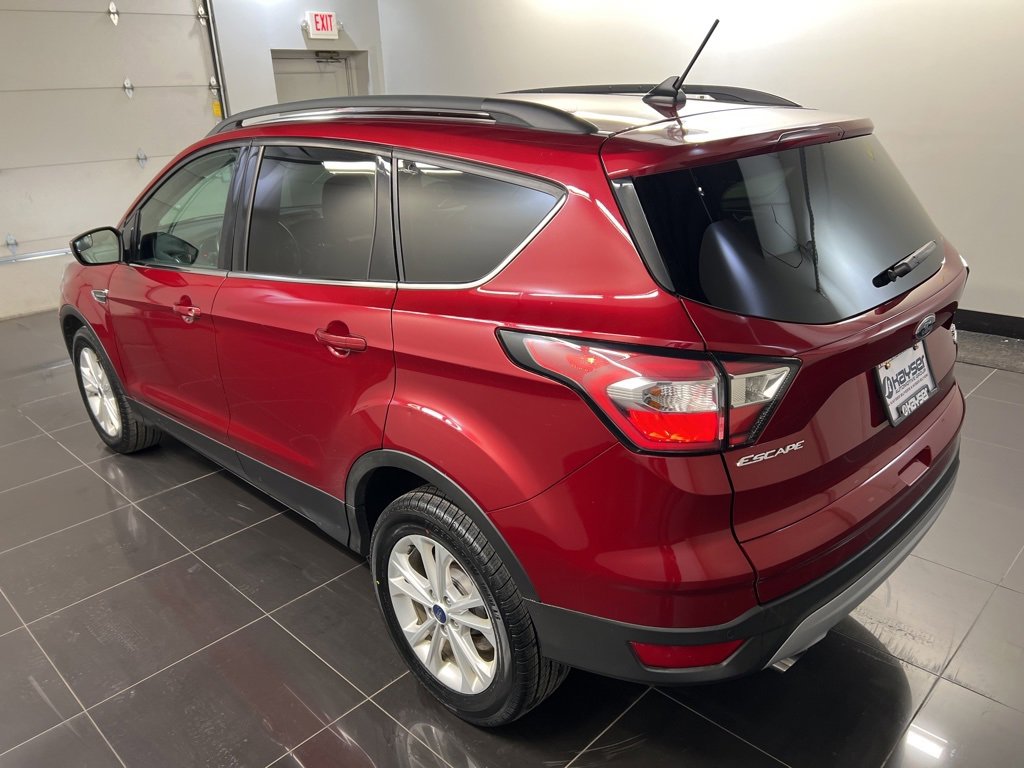 Certified 2018 Ford Escape SEL image 4