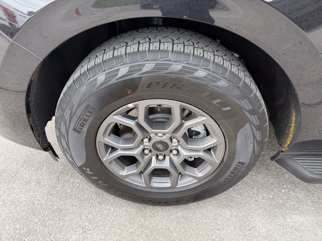 Certified 2025 Ford Expedition Active image 33