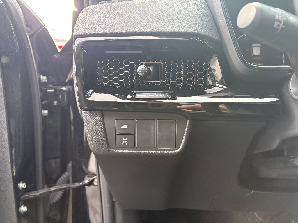 Used 2023 Honda CR-V Sport Touring image 30