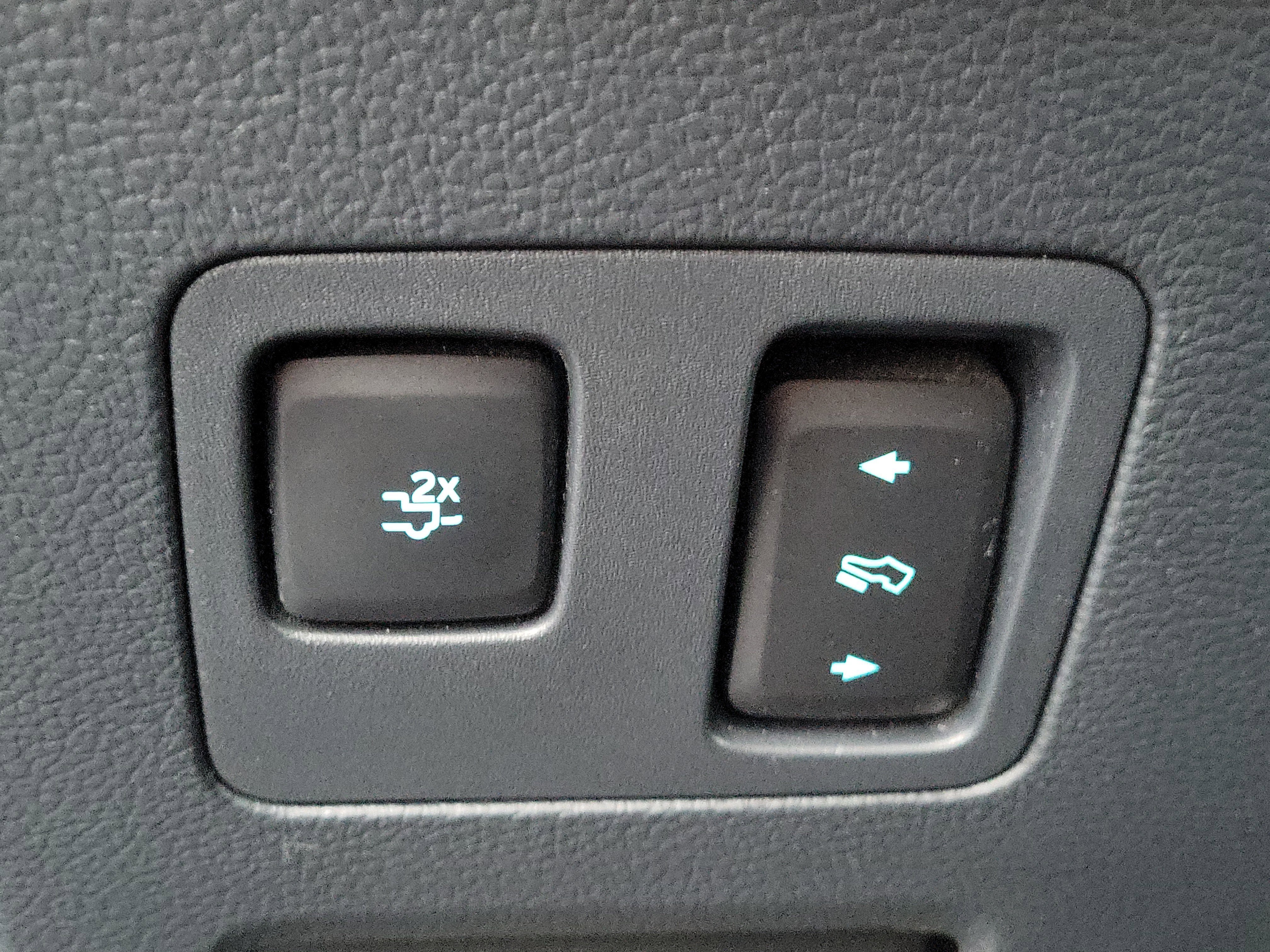 Certified 2022 Ford F250 Lariat w/ Lariat Ultimate Package image 24