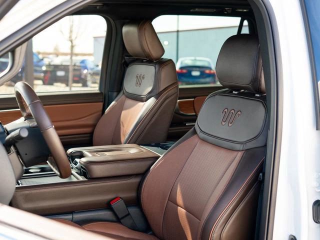 Certified 2025 Ford Expedition King Ranch AWD/4WD image 32