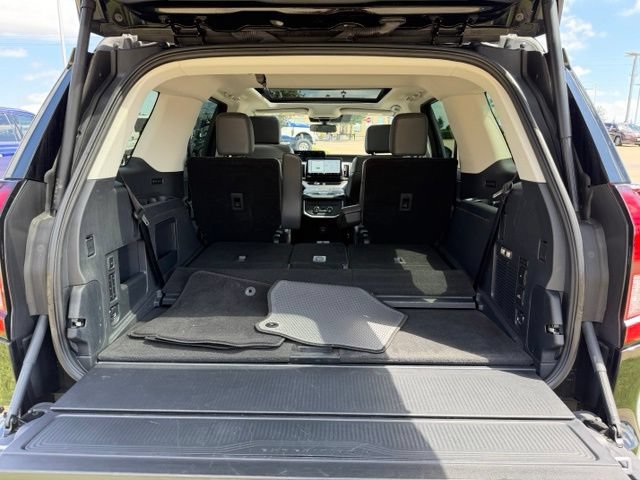Certified 2025 Ford Expedition Active RWD image 9