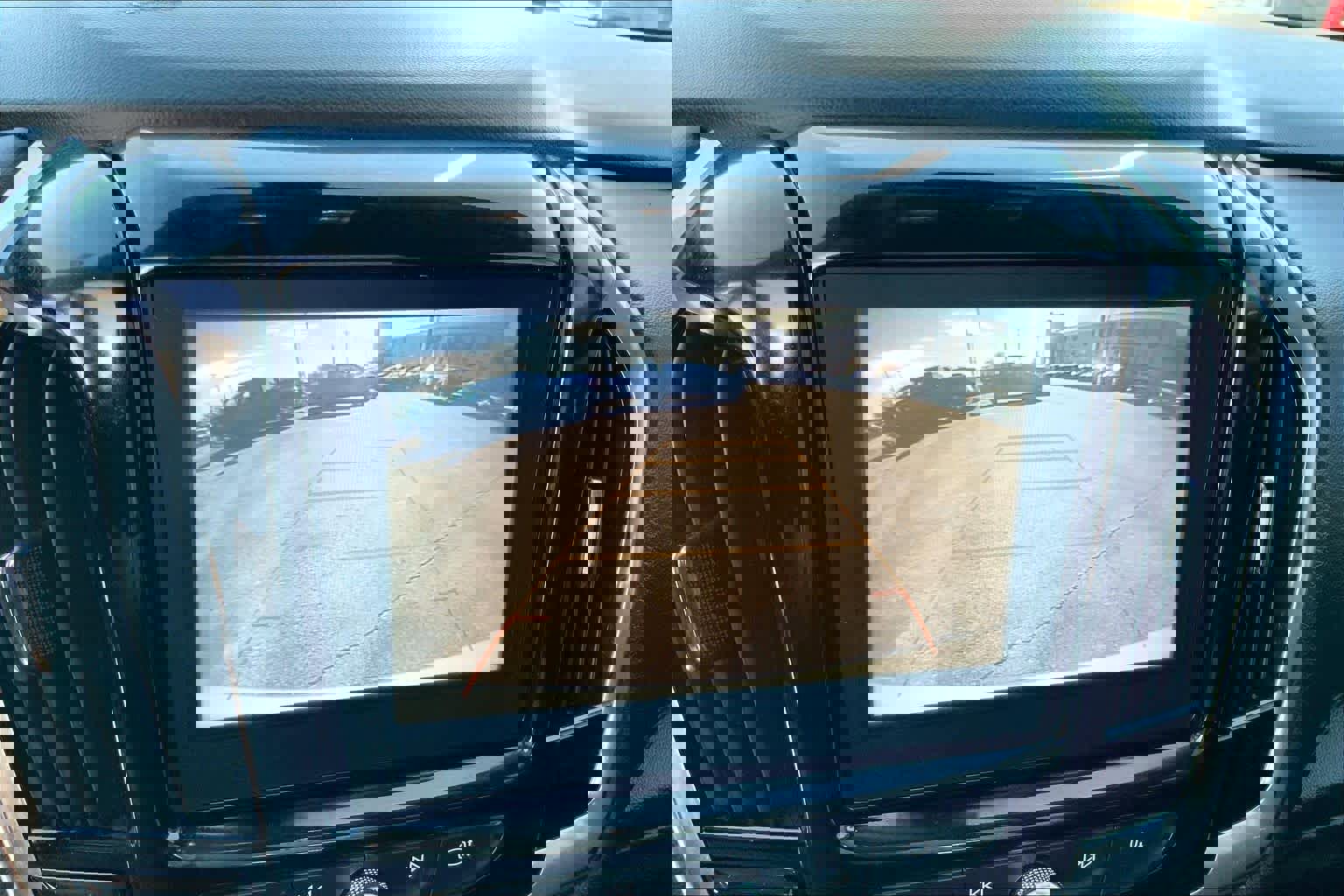 Used 2019 Chevrolet Traverse LT image 22