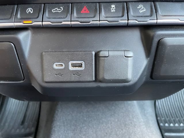 Used 2019 Chevrolet Silverado 1500 LT w/ All-Star Edition AWD/4WD image 33