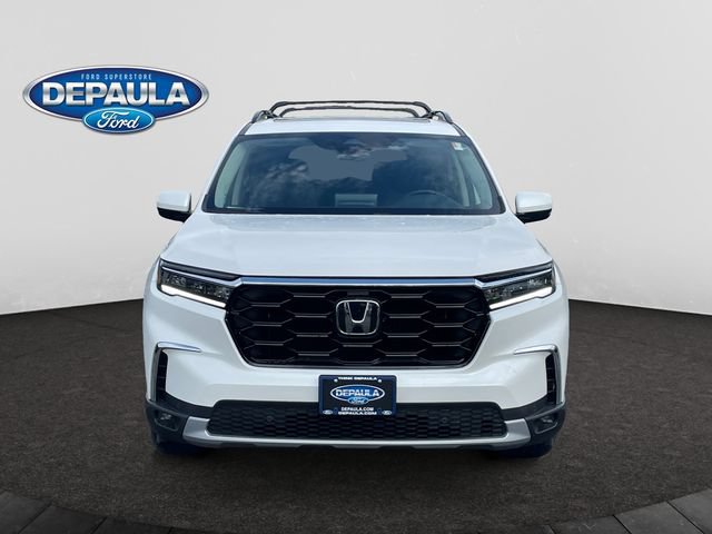 Used 2025 Honda Pilot Touring image 10