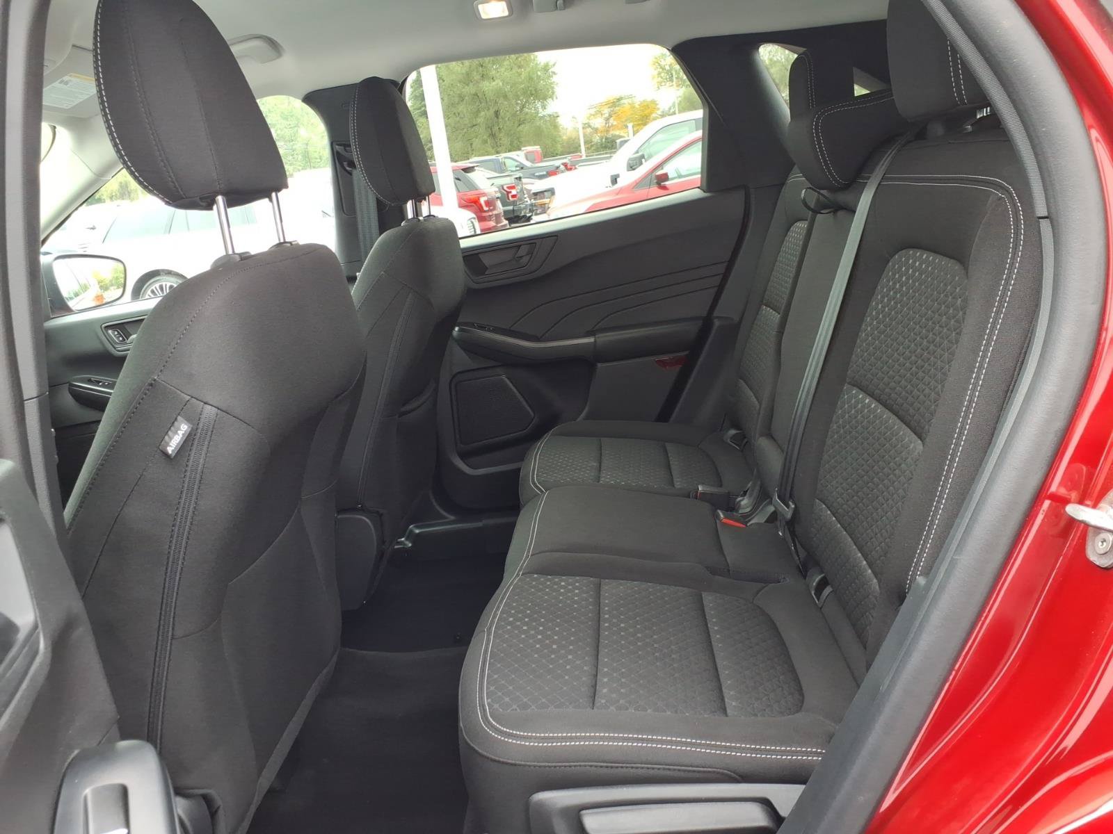 Certified 2025 Ford Escape Active w/ Tech Pack #1 AWD/4WD image 9