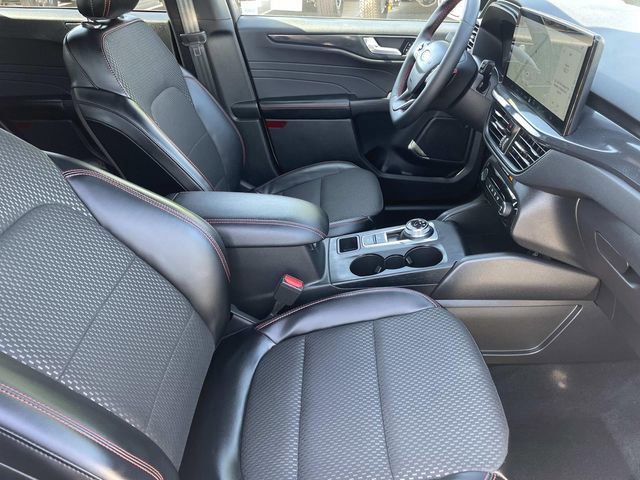 Certified 2024 Ford Escape ST-Line w/ Tech Pack #1 image 36