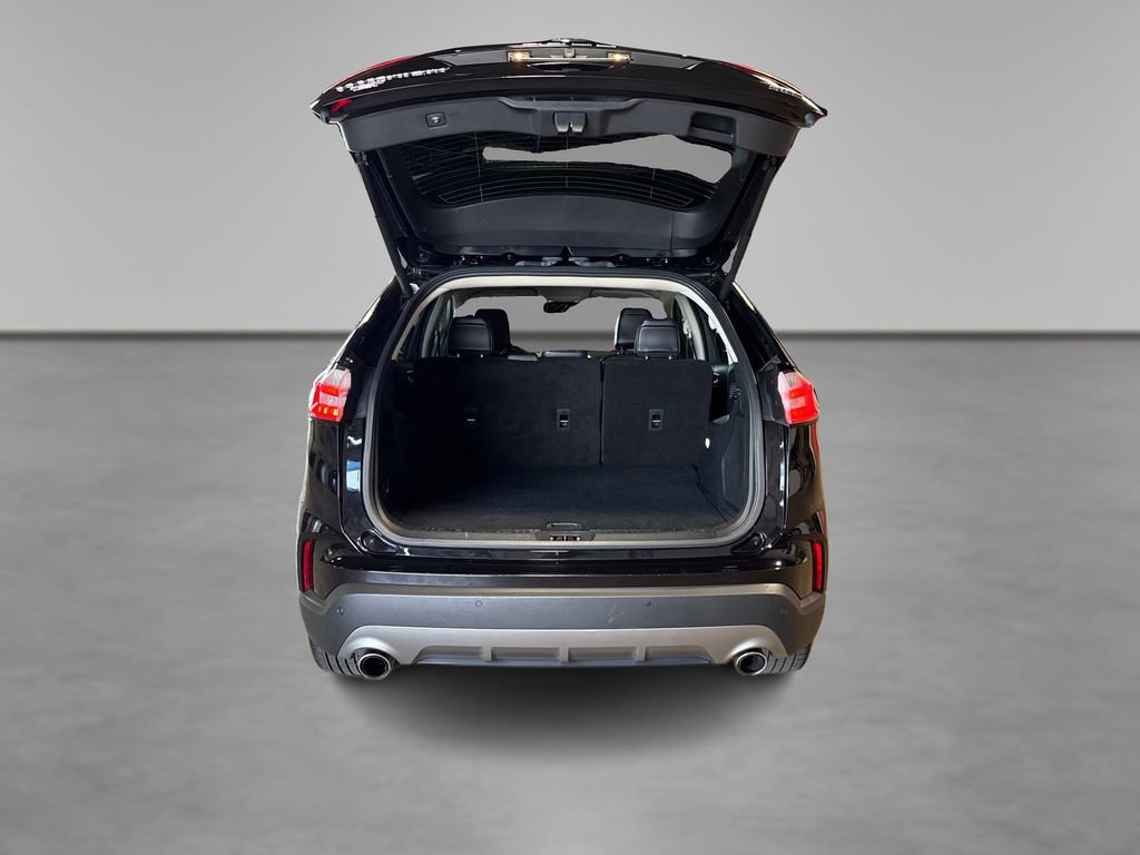 Certified 2023 Ford Edge Titanium AWD/4WD image 12