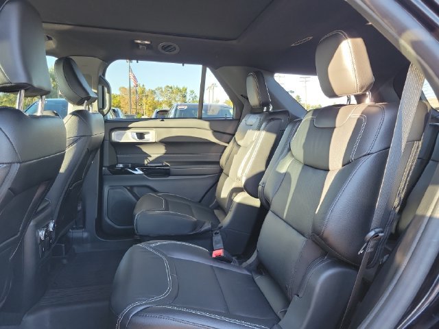 Certified 2024 Ford Explorer ST w/ Equipment Group 401A AWD/4WD image 27