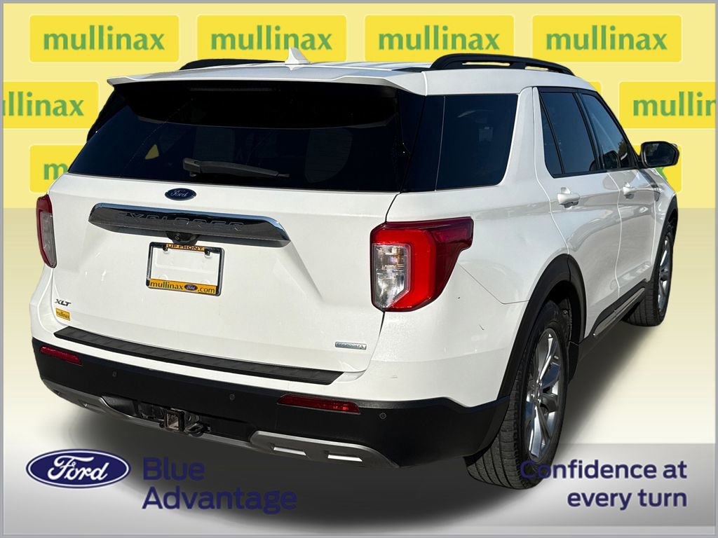 Certified 2020 Ford Explorer XLT w/ Equipment Group 202A image 3
