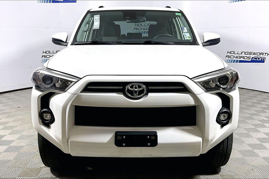 Used 2021 Toyota 4Runner SR5 image 2
